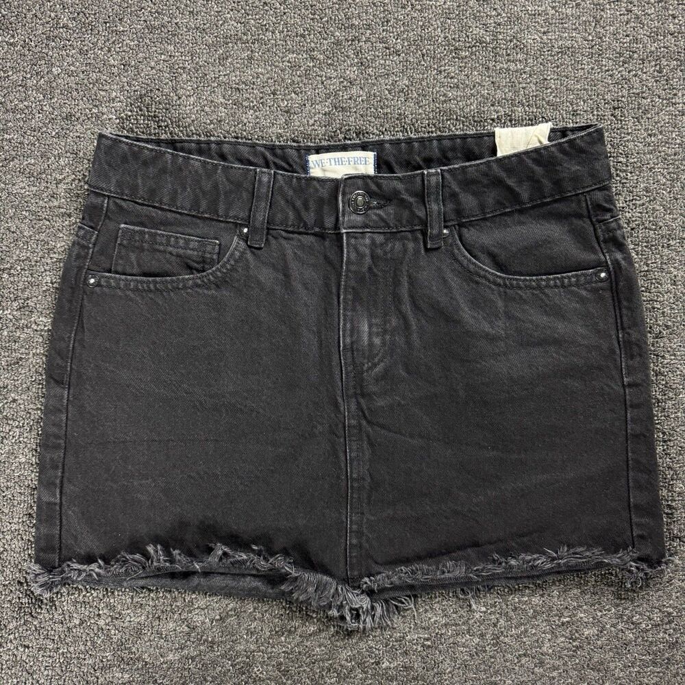 We The Free Raw Hem Cut-Off Black Denim Mini Skirt Size 4 Free People Grunge